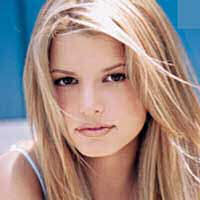 Jessika  Simpson a szp s szszke ldy.